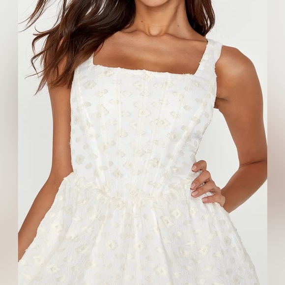 Devoted Dreamer Ivory Lace-Up Bustier Midi Dress With Pockets - Picture 4 of 9